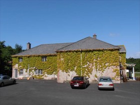 Connemara Country Lodge