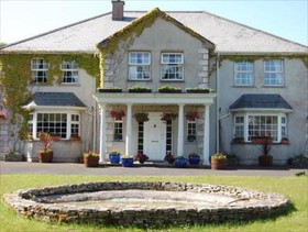 Connemara Country Lodge