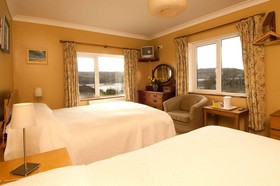 Sharamore House B&B