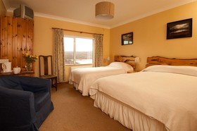 Sharamore House B&B