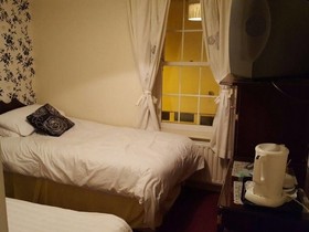 Fennessy's Hotel