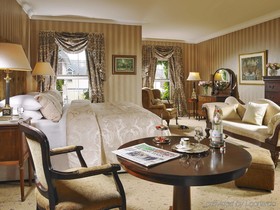 Hayfield Manor Hotel