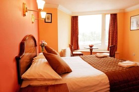 Central Hotel Donegal
