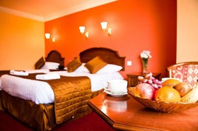 Central Hotel Donegal