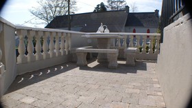 Eske Villa