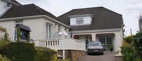 Eske Villa