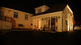 Eske Villa