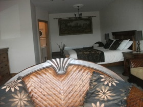 Rossmore Manor