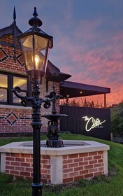 The Cliffe At The Quay