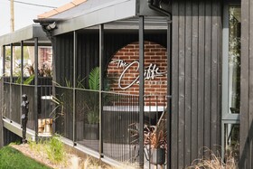 The Cliffe At The Quay