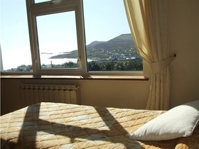 Achill West Coast House B&B