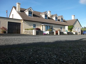 Riverdale Farmhouse