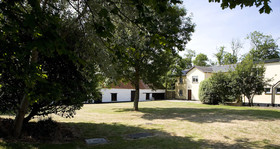 Farmers Kitchen Hotel