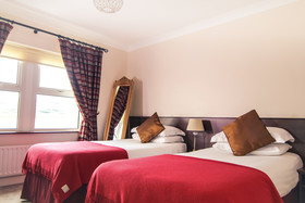 Arnold's Hotel