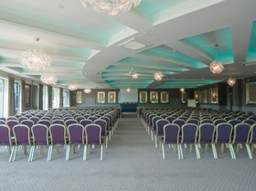 Riverside Park Hotel & Leisure Club