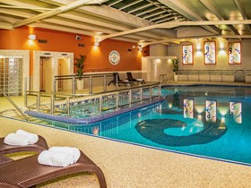 Riverside Park Hotel & Leisure Club