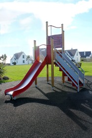 Hookless Holiday Homes