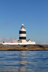 Hookless Holiday Homes