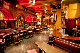 Eyre Square Hotel
