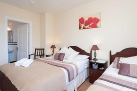 Four Seasons B&B