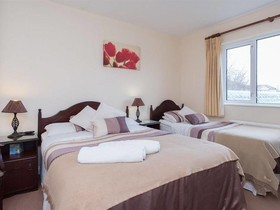 Four Seasons B&B
