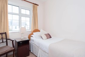 Four Seasons B&B