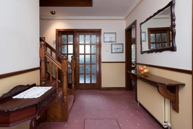 Four Seasons B&B