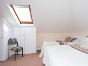 Four Seasons B&B