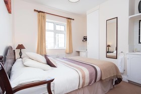 Four Seasons B&B