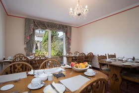 Four Seasons B&B