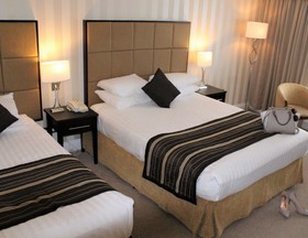 Menlo Park Hotel