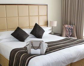 Menlo Park Hotel