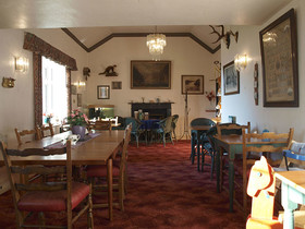 Ross House Bed & Breakfast
