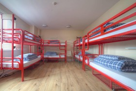Snoozles Hostel