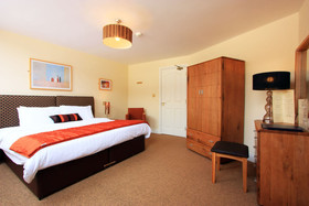 O'Donnabhain's Guesthouse B&B & Townhouses