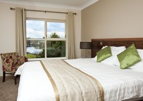 The Lakeside Hotel & Leisure Centre