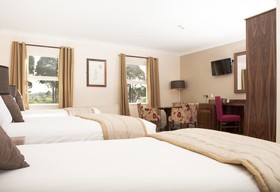 The Lakeside Hotel & Leisure Centre