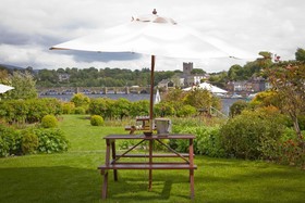 The Lakeside Hotel & Leisure Centre