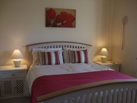 Beenoskee Bed and Breakfast