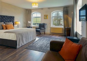 Brook Lodge Hotel