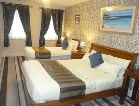 Killarney Inn