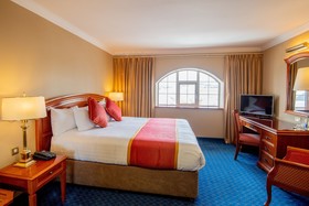 Killarney Towers Hotel