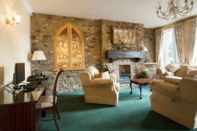 Old Weir Lodge