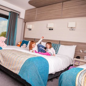 The Gleneagle Hotel & Apartments