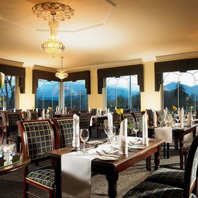 The Gleneagle Hotel & Apartments