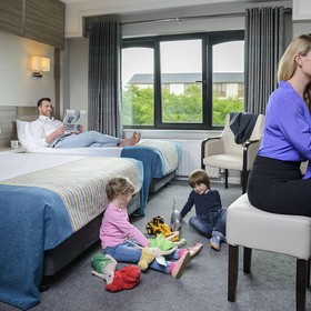 The Gleneagle Hotel & Apartments