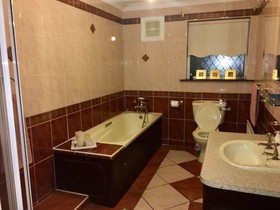 Plantation Lodge B&B