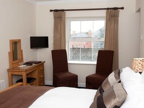 Long Quay House