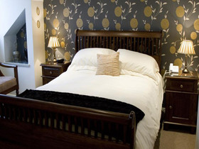 Rivermount House