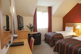 Lahinch Coast Hotel & Suites